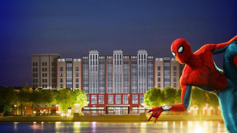 Disney's Hotel New York® - The Art of Marvel