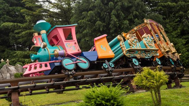 casey jr le petit train du cirque disneyland paris